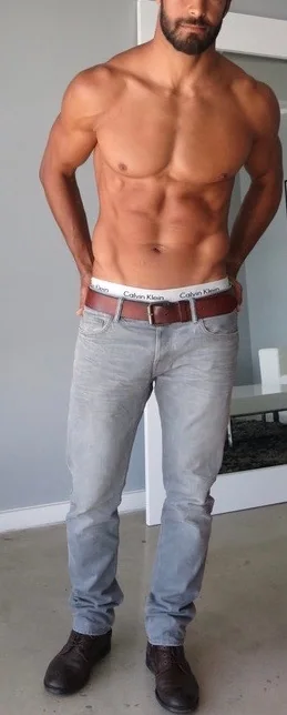 Leon, photograph 3