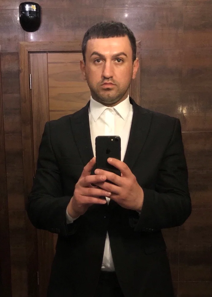 George, photograph 2