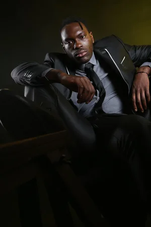 Mo, photograph 1