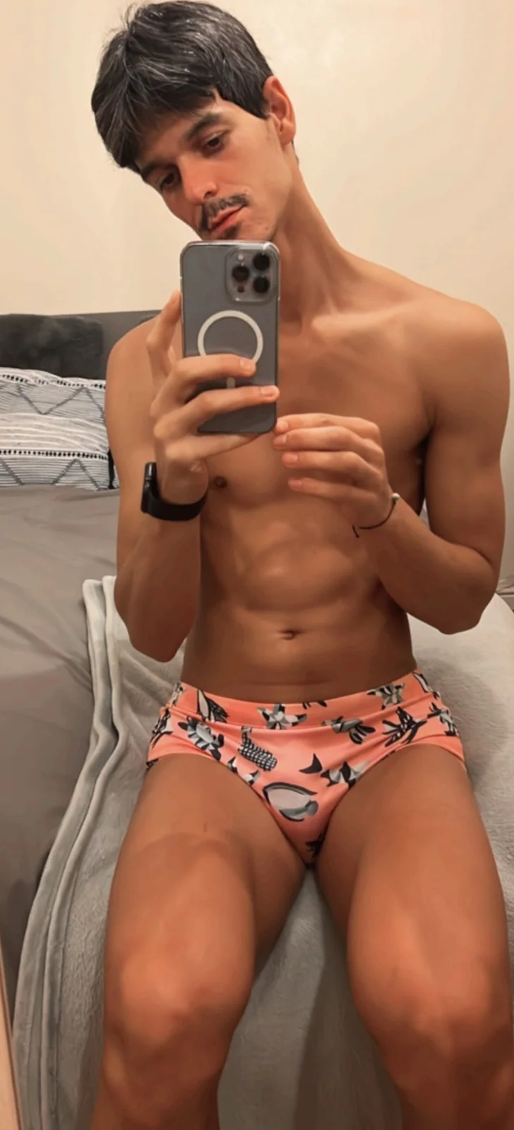 Atos, photograph 2