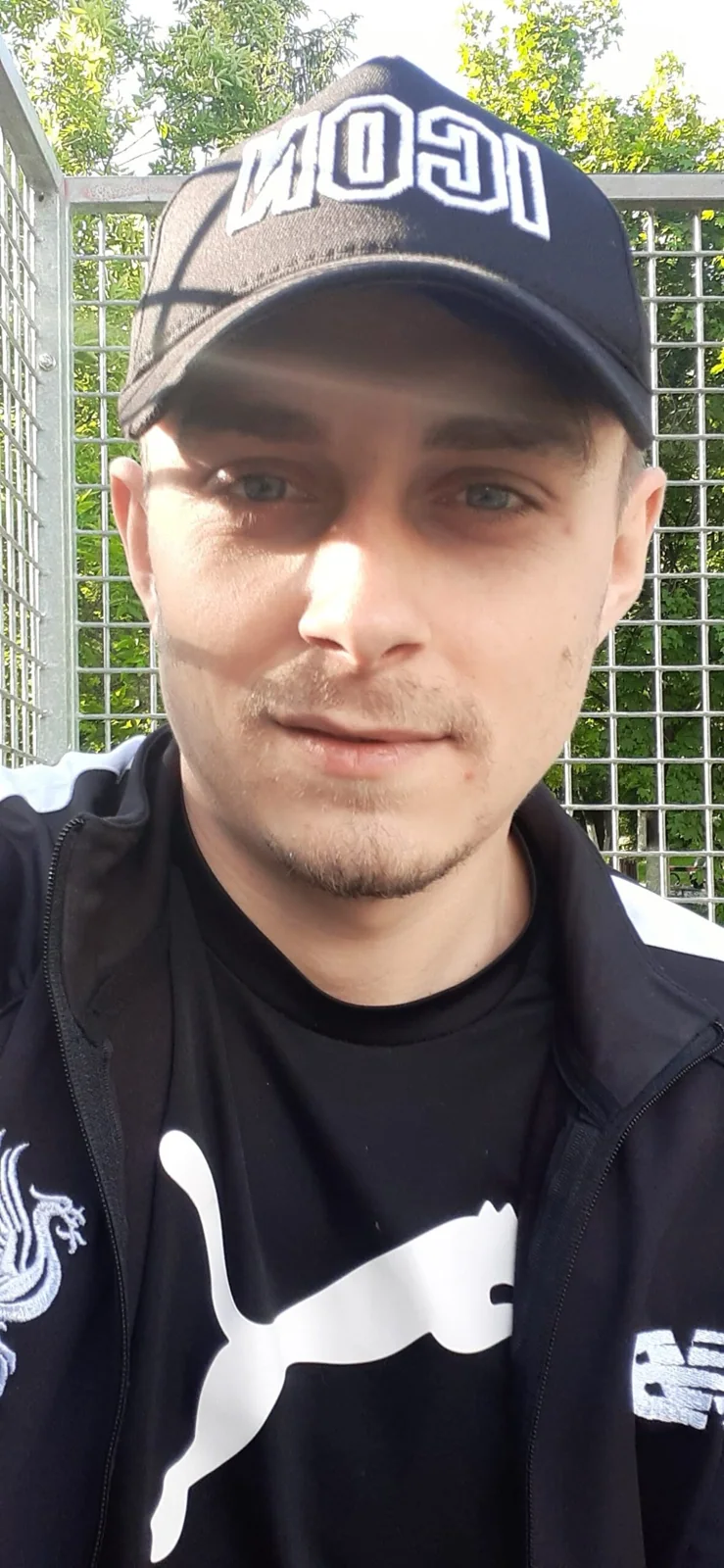  Oliver — independent male escort in Essex