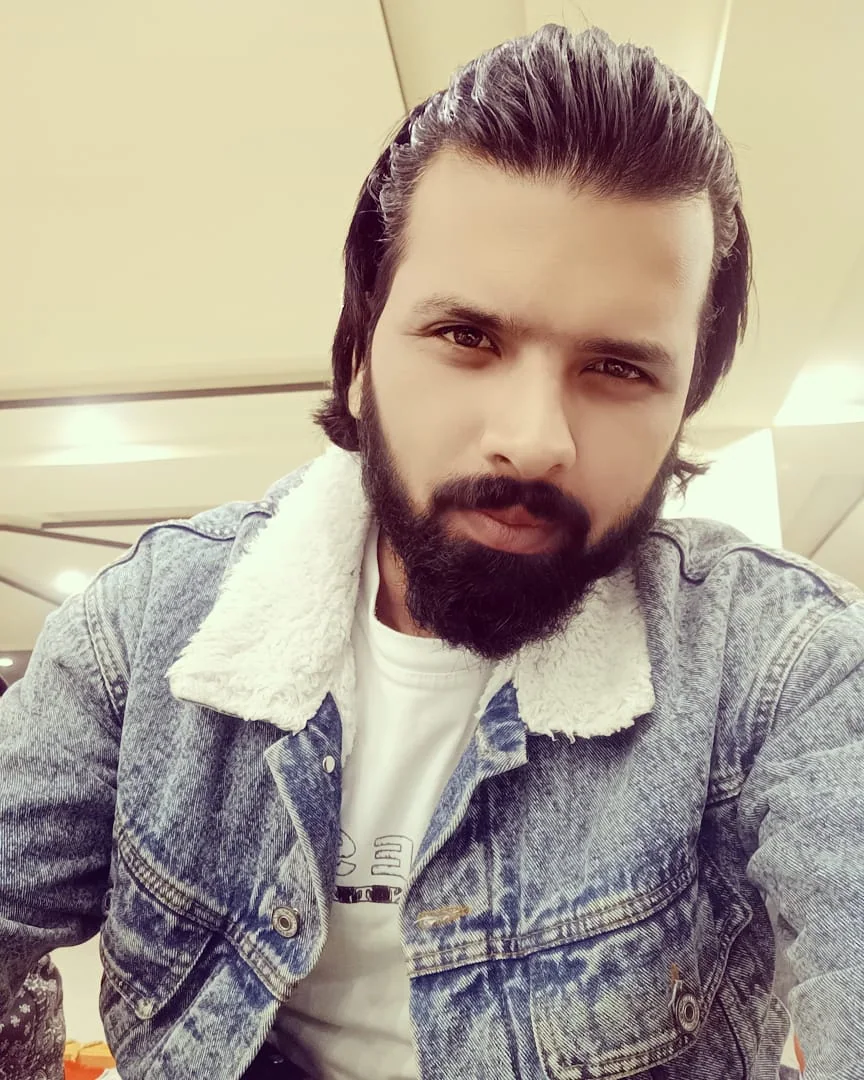 Badar — independent male escort in Yorkshire