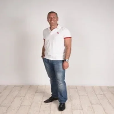 Stuart — independent male escort in London